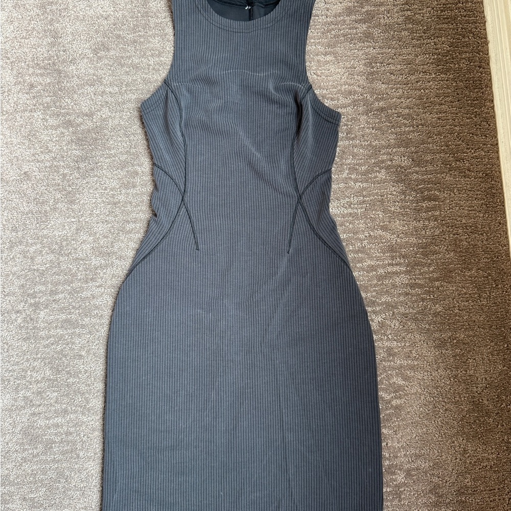 Chic Gray Sleeveless Dress